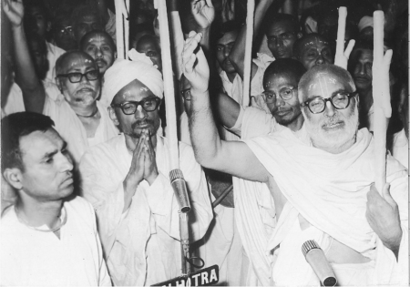 Srimad Bhakti Dayita Madhav Goswami Maharaj - Sree Chaintaya Gaudiya Math - AD 1904 - 1979